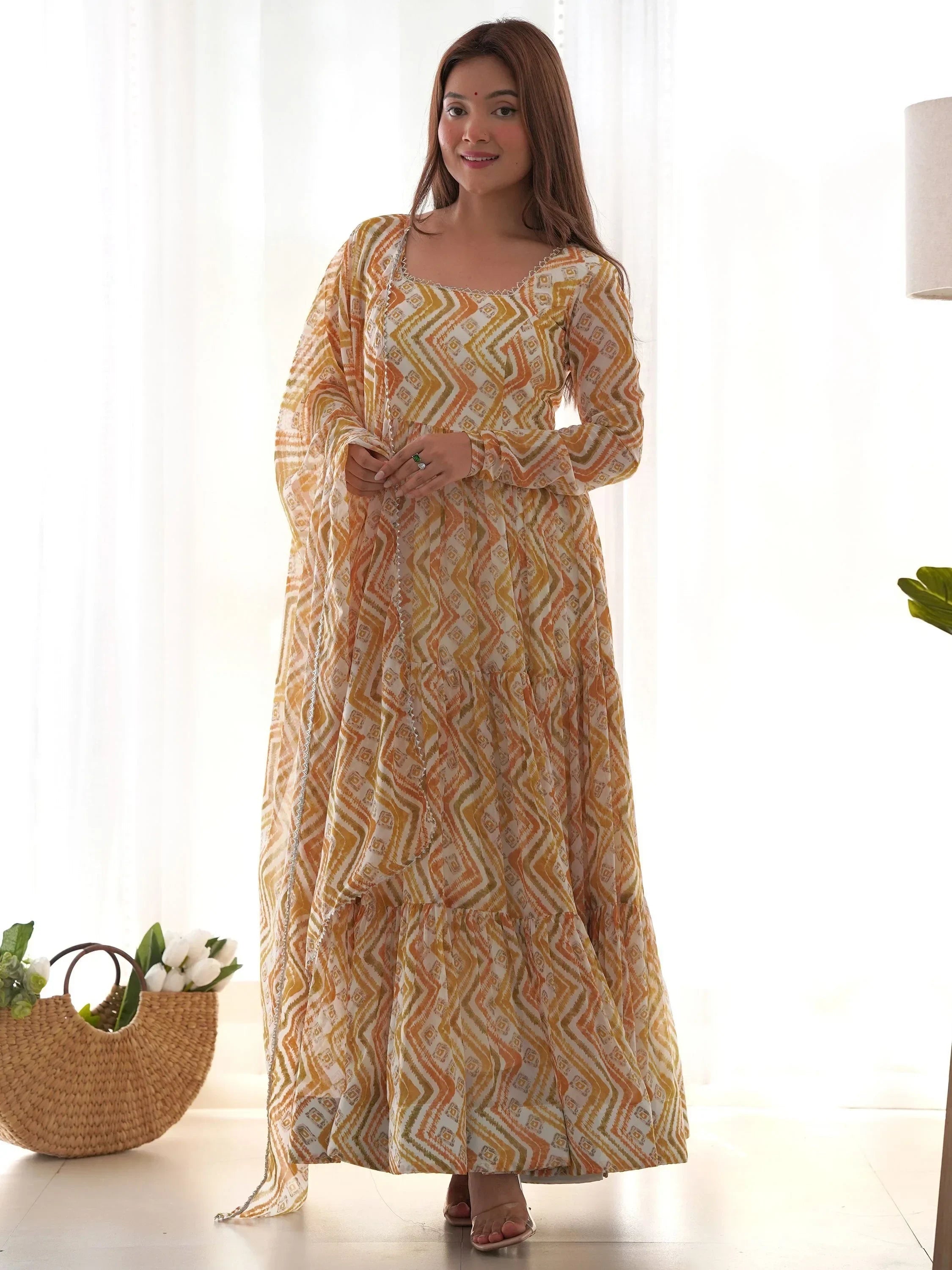 Mesmerizing Off-White Digital Printed Georgette Anarkali Suit Pant