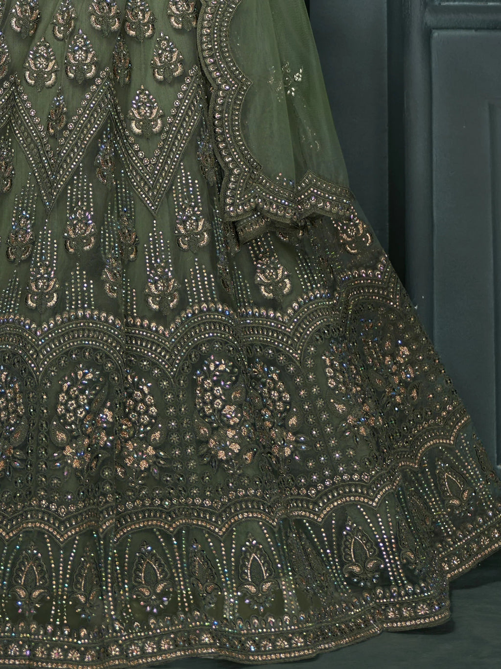 Magnetic Green Embroidered Net Bridesmaid Lehenga Choli With Dupatta