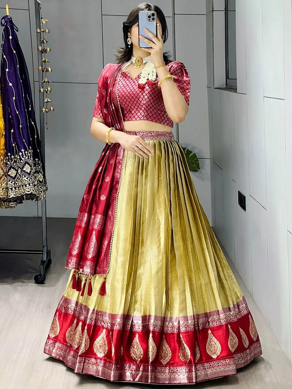 Green Great And Zari Weaving Silk Wedding Wear Lehenga Choli