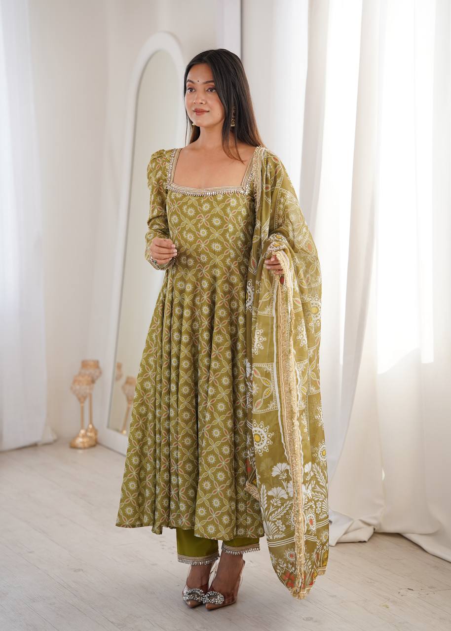 Printed Maslin Gown with Mirror Lace Work and Organza Dupatta