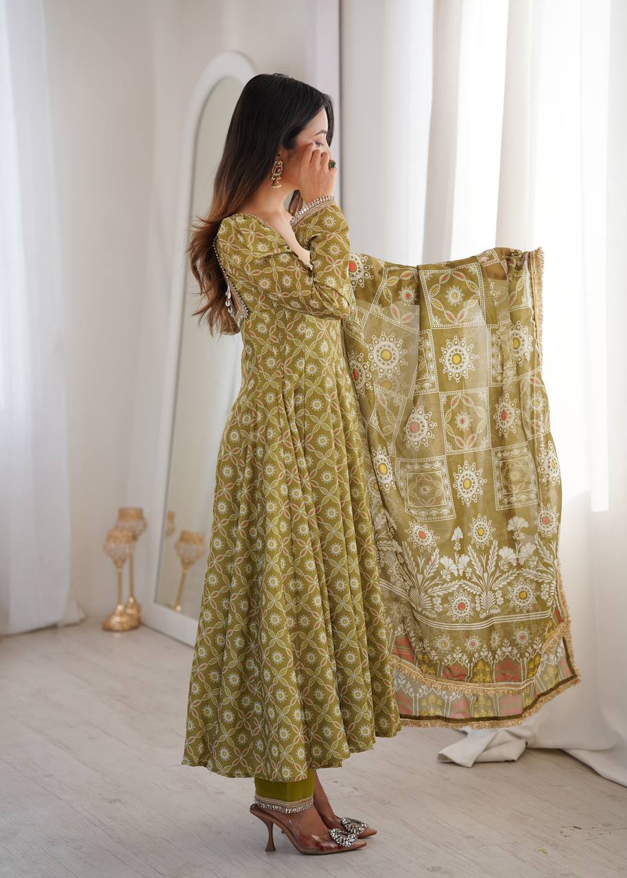 Printed Maslin Gown with Mirror Lace Work and Organza Dupatta