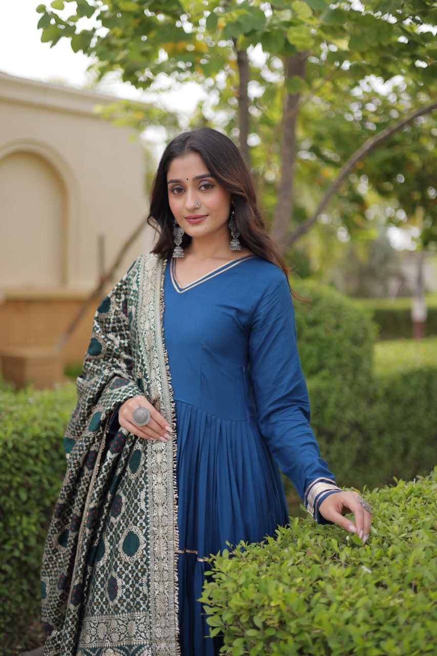 Reyon Gota Patti Gown with Viscose Jacquard Dupatta