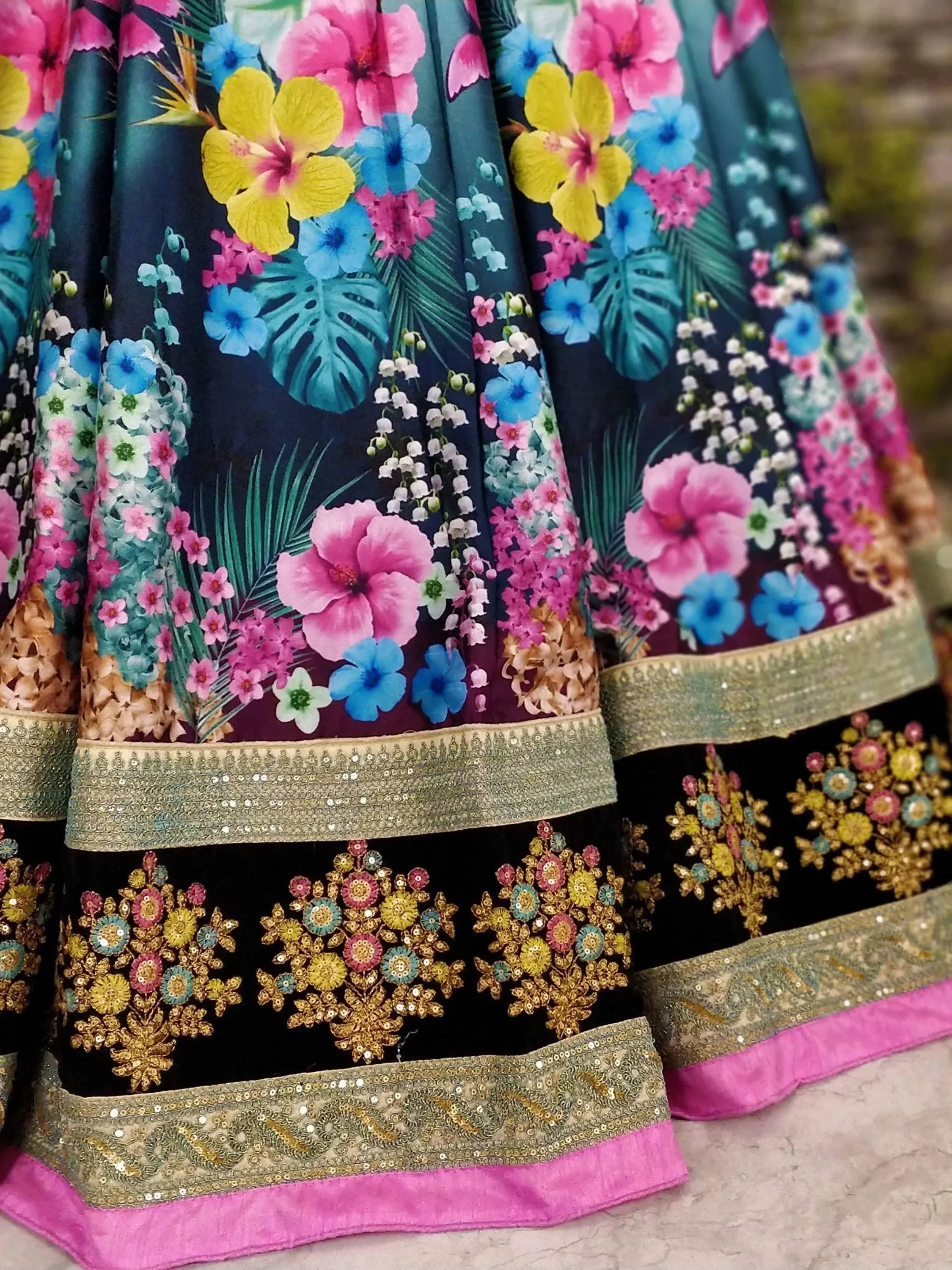 Olive & Solid Semi-Stitched Myntra Lehenga & Unstitched Blouse with Dupatta